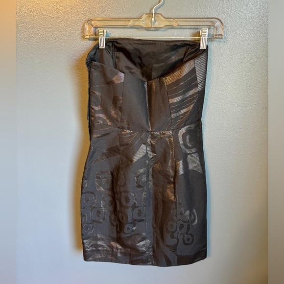 Tibi New York Strapless Mini Dress - Picture 4 of 9